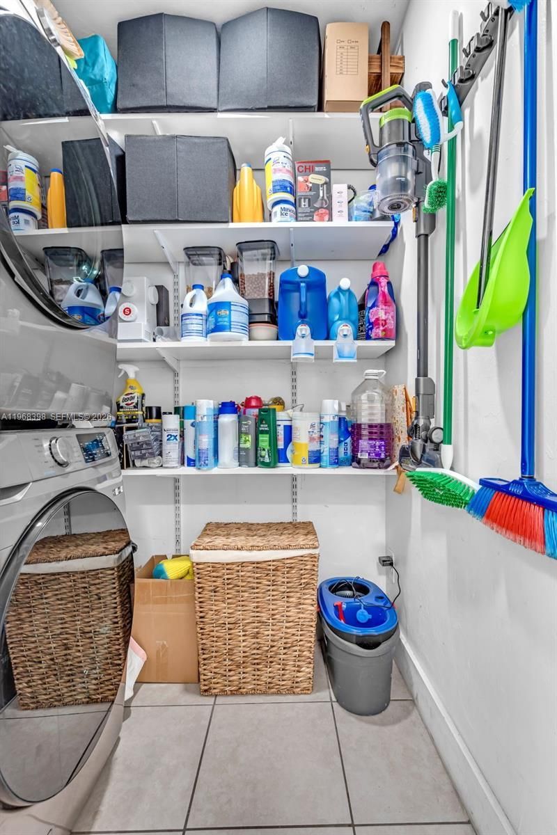 3364 NW 51st Ter, Miami, FL 33142 Photo