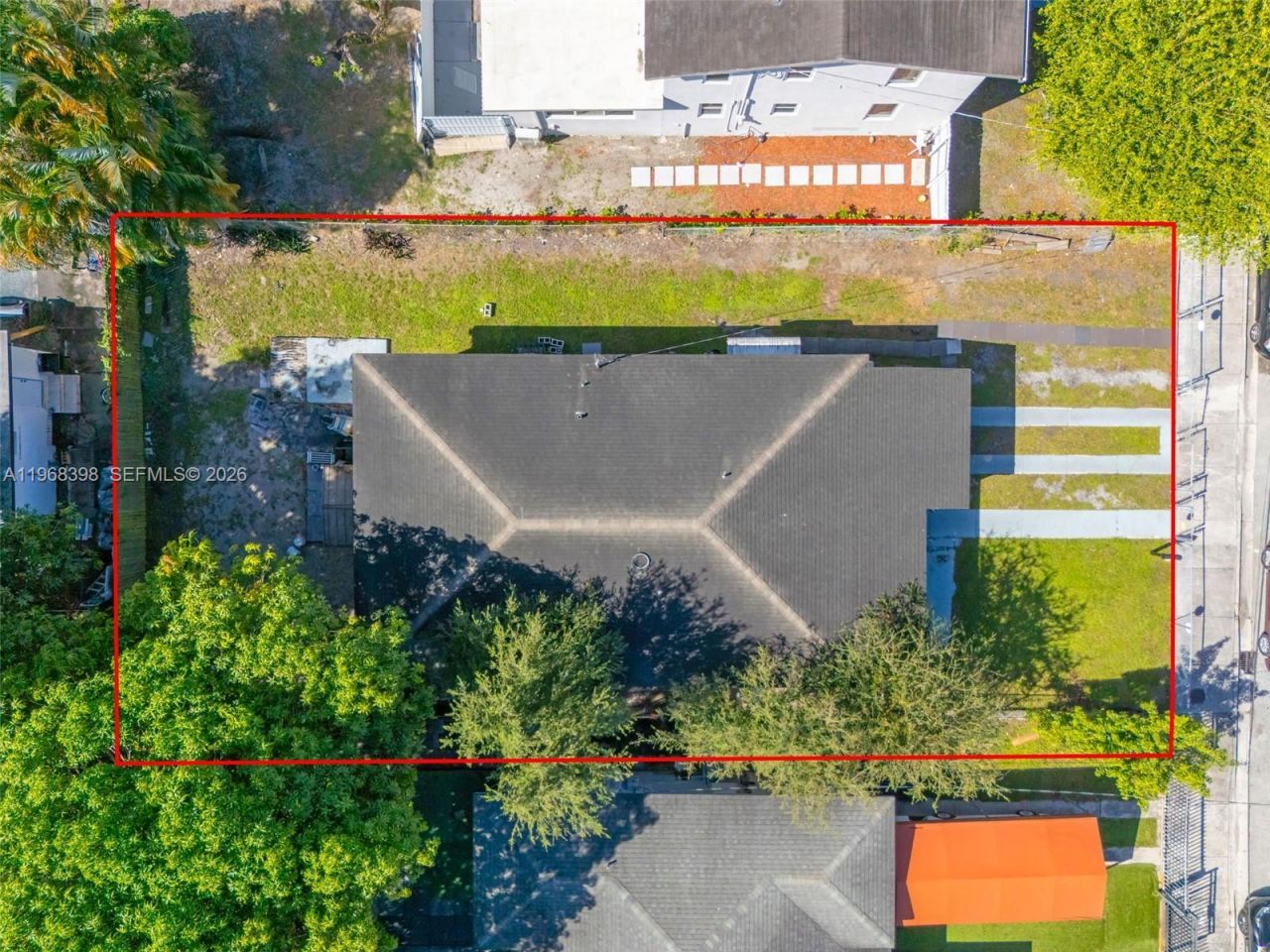 3364 NW 51st Ter, Miami, FL 33142 Photo