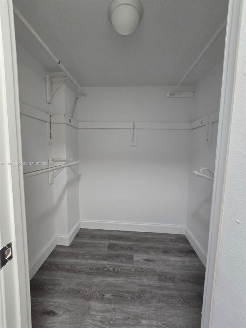 6500 Cypress Rd , Unit 301, Plantation, FL 33317 Photo