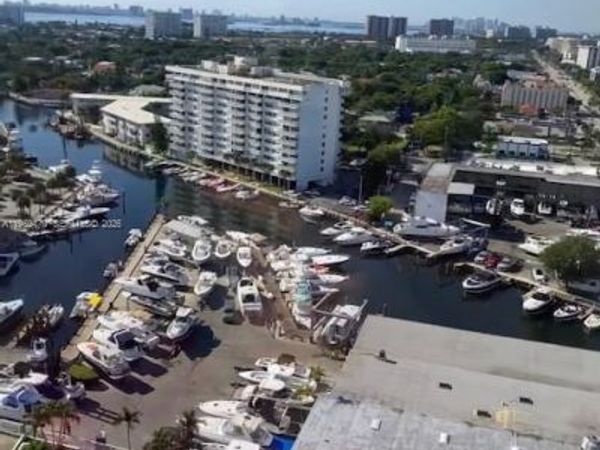 13499 Biscayne Blvd, Unit 902, North Miami, FL 33181