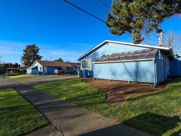 4133 & 4143 Campbell Dr SE, Salem, OR 97317