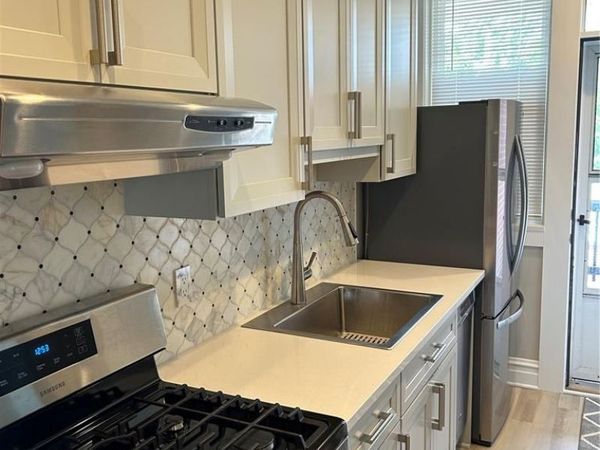 6607 Clayton Road , Clayton, MO 63117