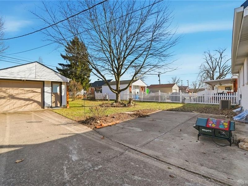 2708 Wehrly Avenue, Dayton, OH 45419 Photo 28