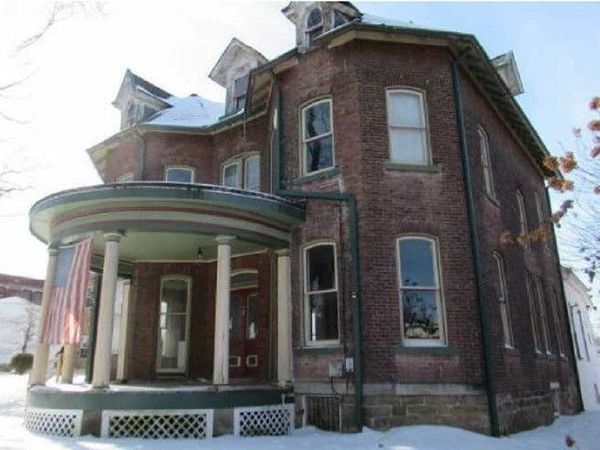 251 N Walnut St, Blairsville, PA 15717