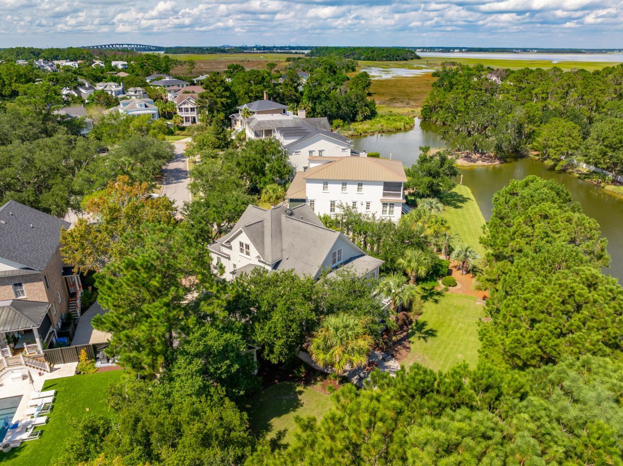 396 Evian Way Photo 68