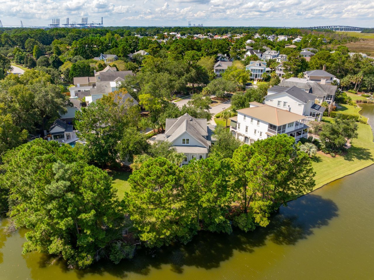 396 Evian Way Photo 70