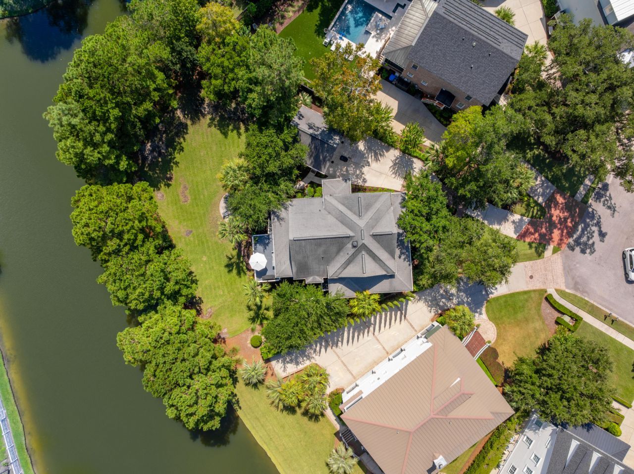 396 Evian Way Photo 72