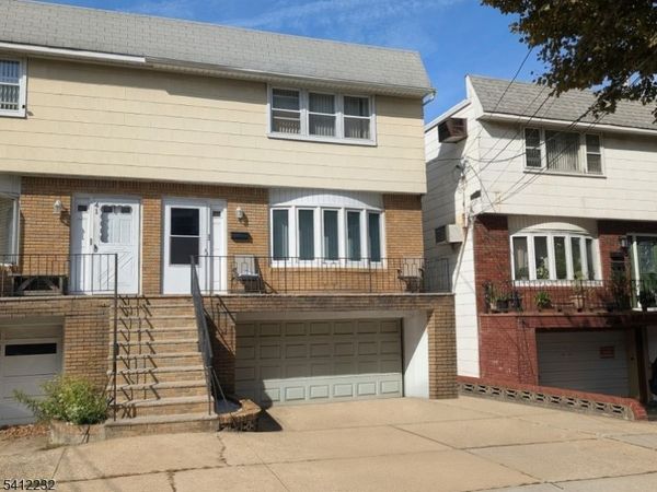 43 Corbin Ave, Jersey, NJ 07306