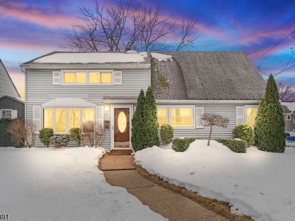 29 Park Ave, Woodbridge, NJ 08830