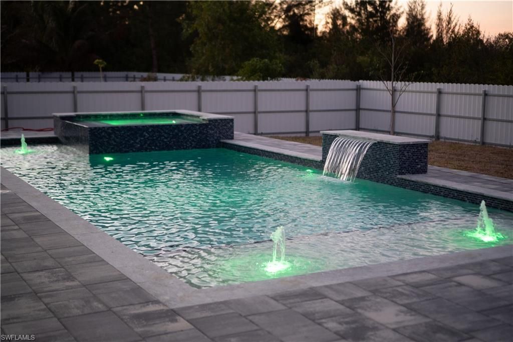 2917 NW 27th St, Cape Coral, FL 33993 Photo