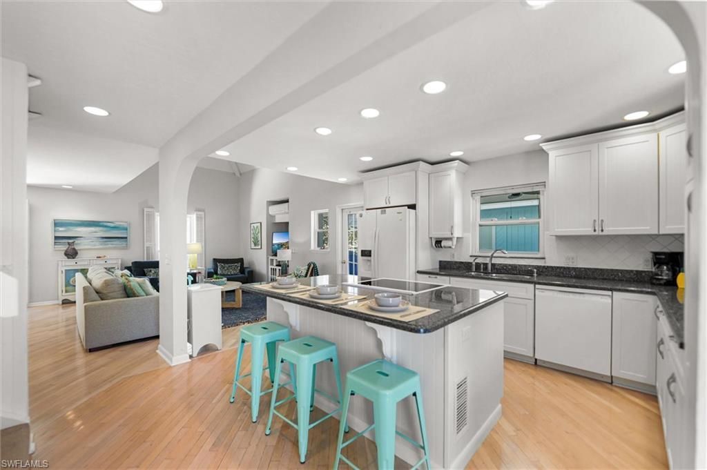 38 Sea Hibiscus Ct , Captiva, FL 33924 Photo