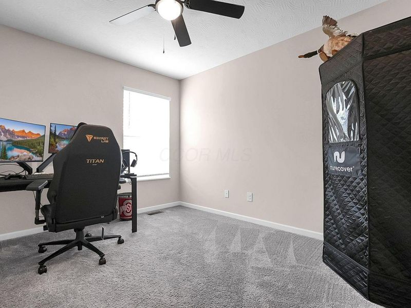 215 Mannaseh Drive W, Granville, OH 43023 Photo 25