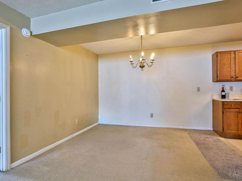 9940 Regatta Drive, Unit 104, Colerain Township, OH 45252 Photo 11