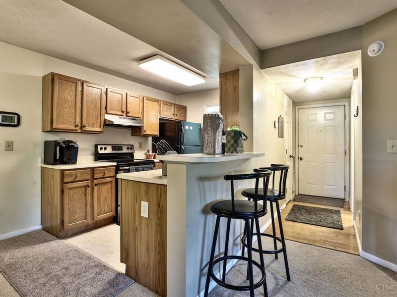 9940 Regatta Drive, Unit 104, Colerain Township, OH 45252 Photo 13