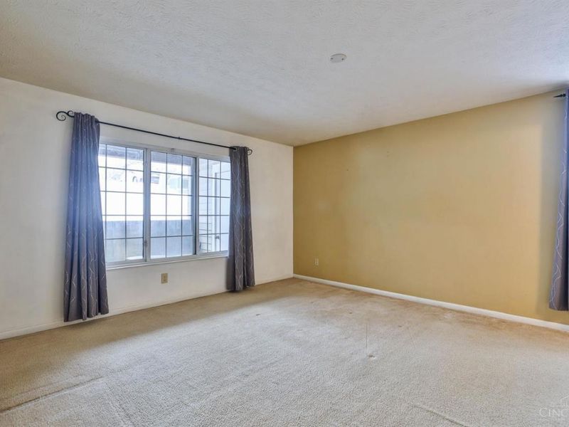 9940 Regatta Drive, Unit 104, Colerain Township, OH 45252 Photo 18