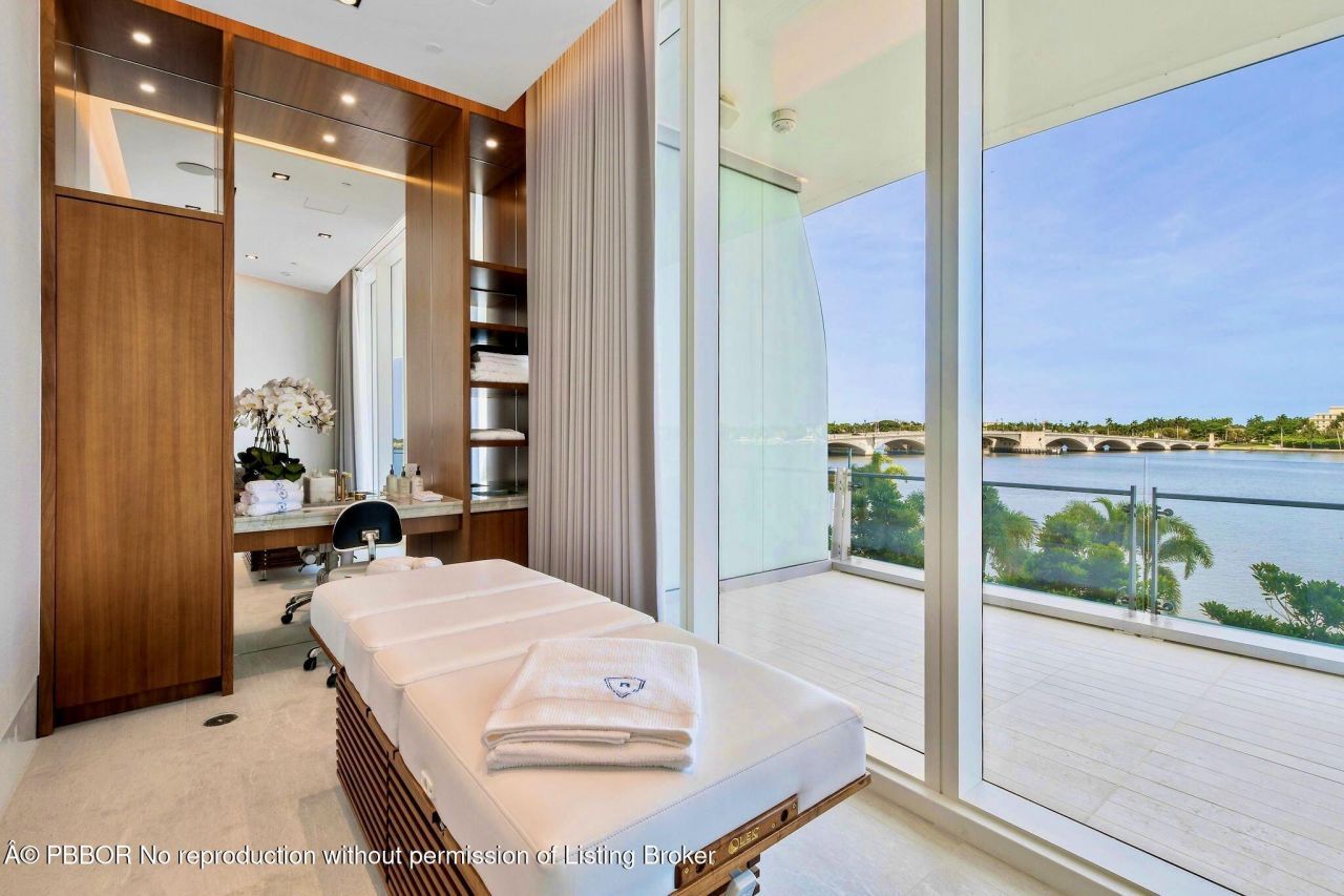 1100 S Flagler Drive, Unit 1101, West Palm Beach, FL 33401 Photo