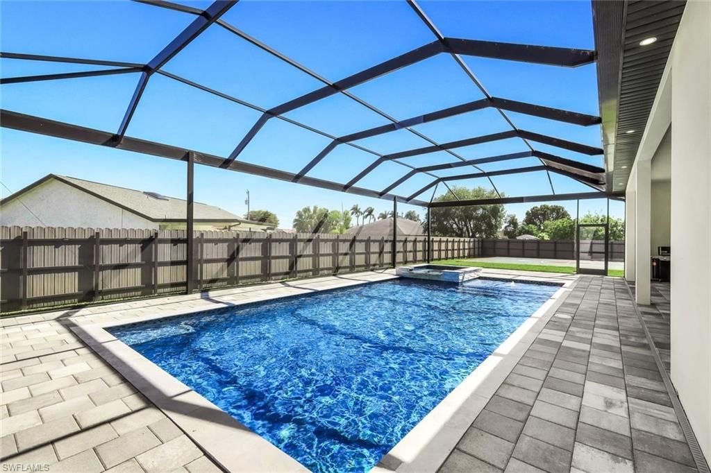 455 SE 17th Ave , Cape Coral, FL 33990 Photo