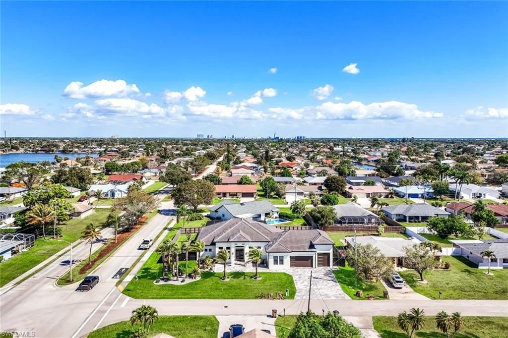 455 SE 17th Ave , Cape Coral, FL 33990 Photo