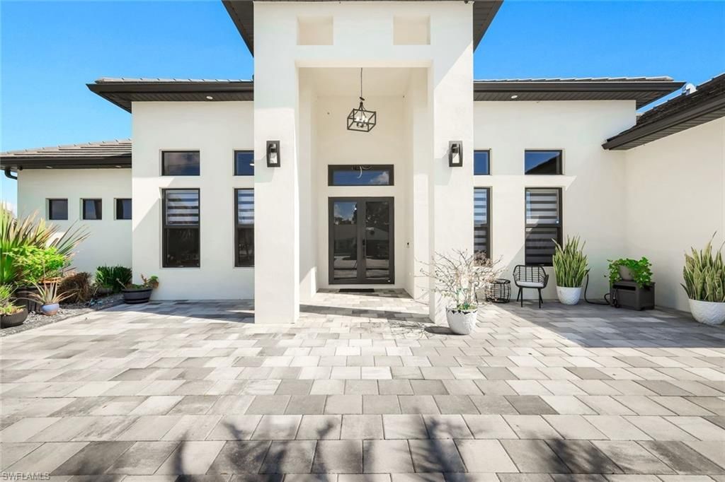 455 SE 17th Ave , Cape Coral, FL 33990 Photo