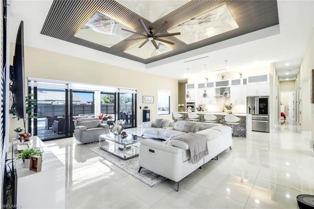 455 SE 17th Ave , Cape Coral, FL 33990 Photo