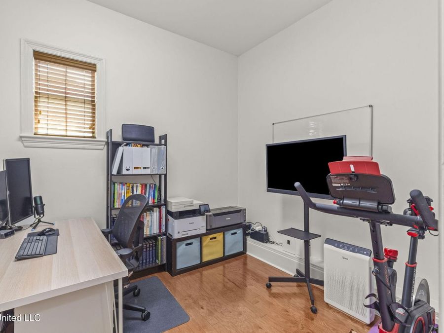Property Image 28