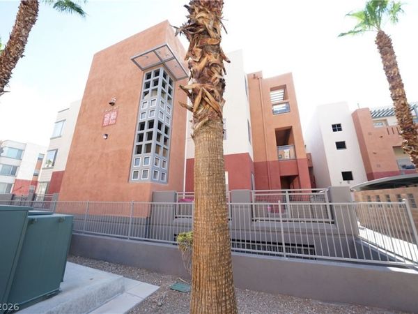 75 E Agate Avenue , Unit 301, Las Vegas, NV 89123