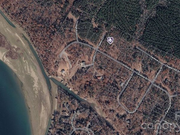 506 Carolina Drive , Troy, NC 27371