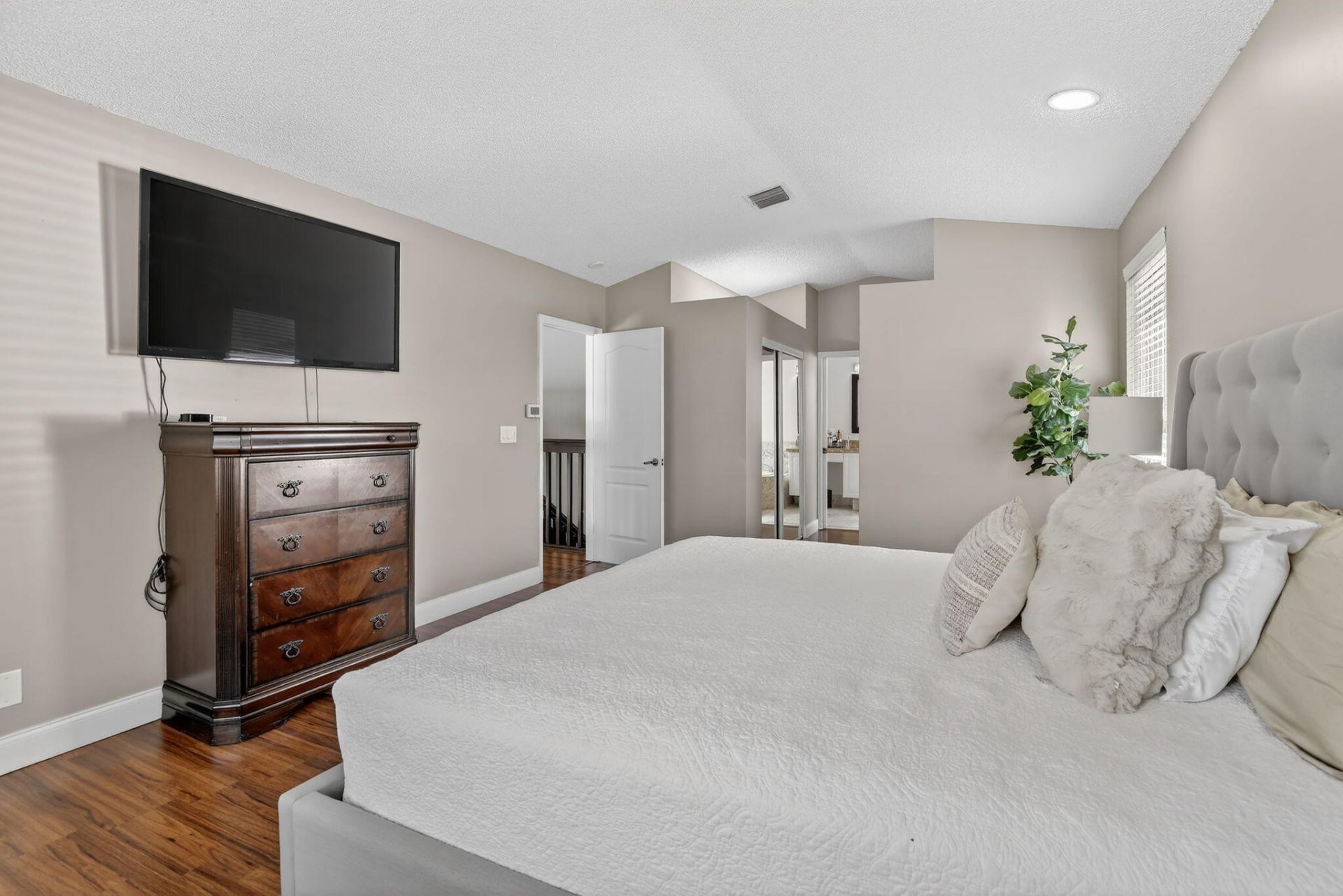 1583 SW 186th Terrace, Pembroke Pines, FL 33029 Photo