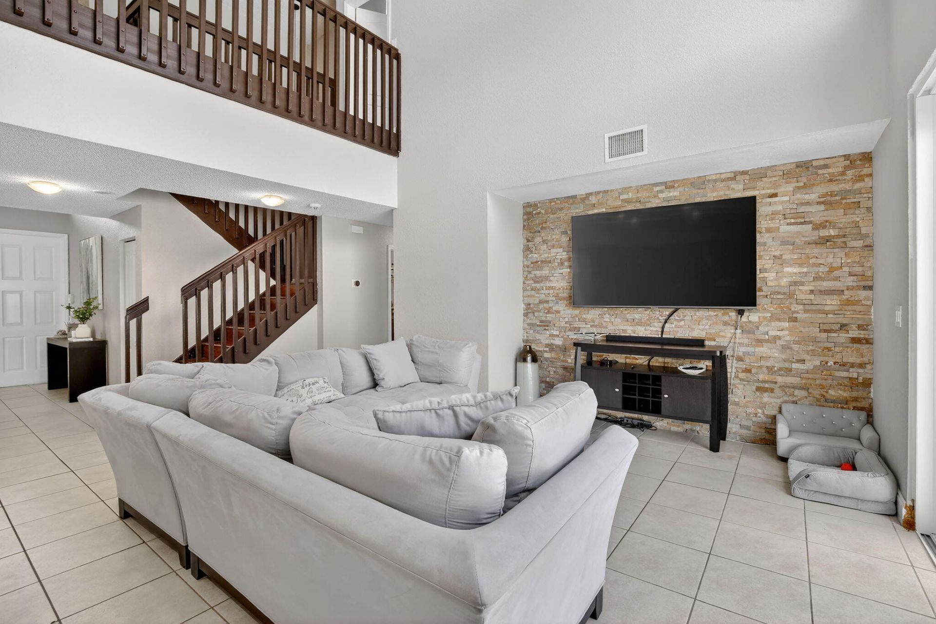 1583 SW 186th Terrace, Pembroke Pines, FL 33029 Photo