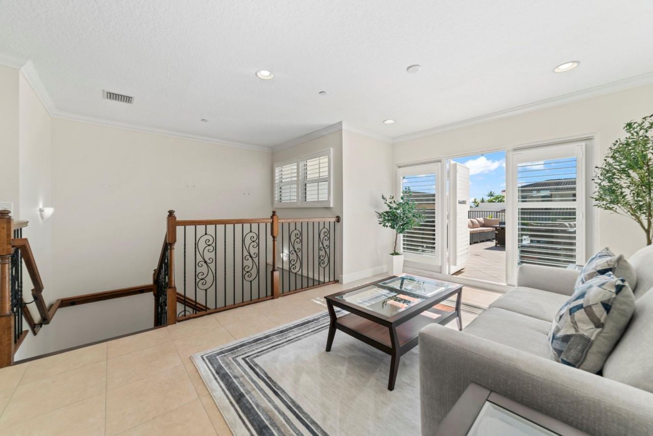 1849 NE 26th Avenue, Unit 2, Fort Lauderdale, FL 33305 Photo