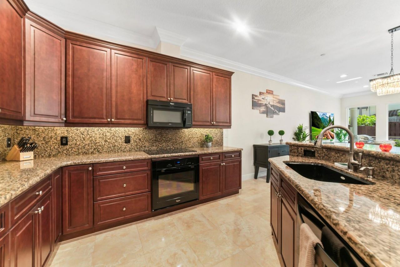 1849 NE 26th Avenue, Unit 2, Fort Lauderdale, FL 33305 Photo