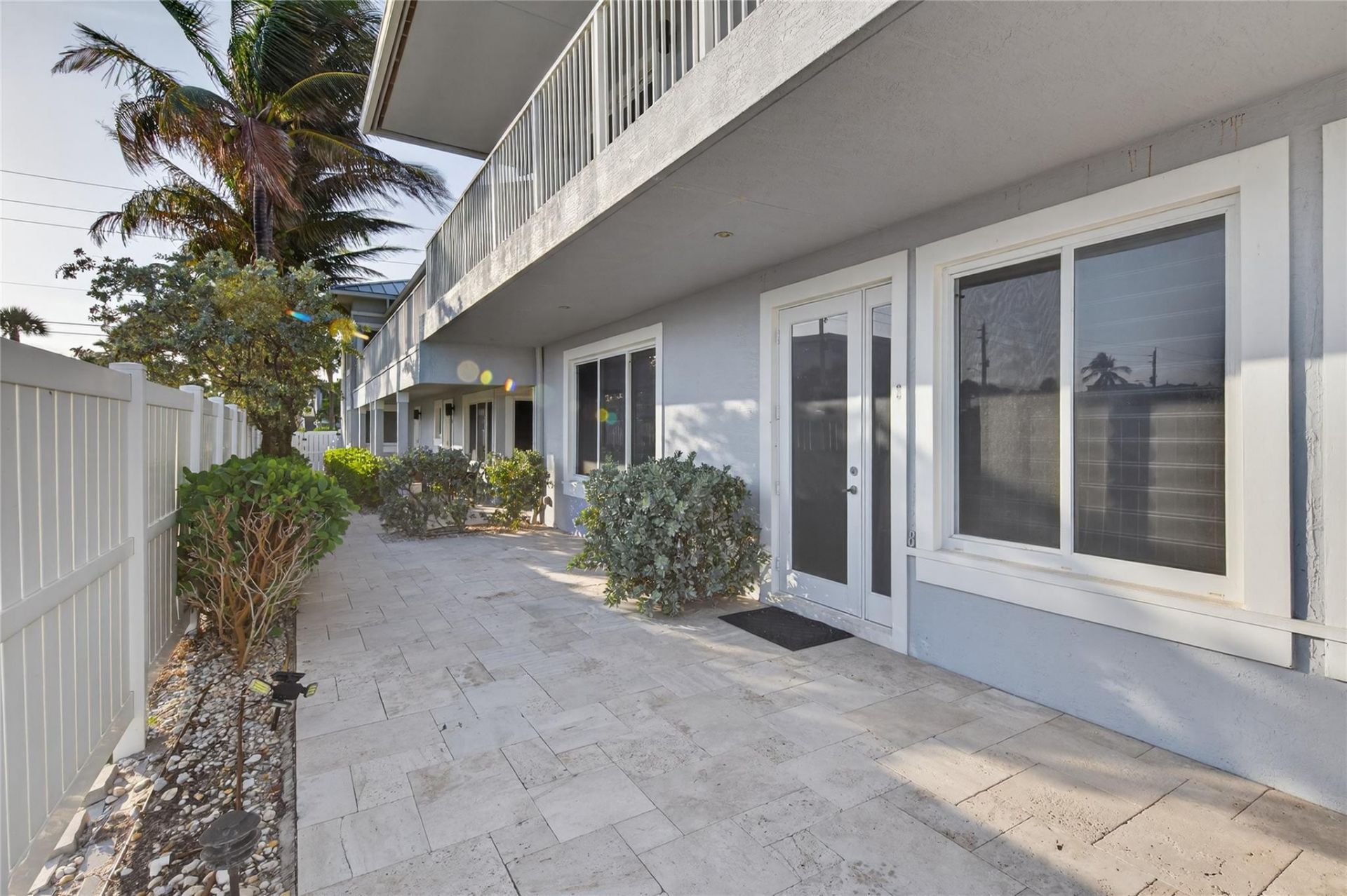 4564 El Mar Drive, Unit 1, Lauderdale by the Sea, FL 33308 Photo