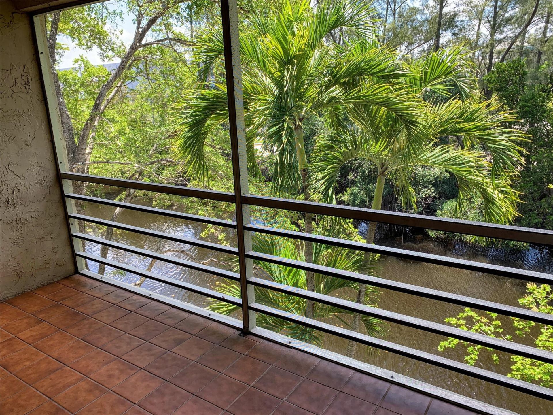 1400 NE 57th Street, Unit 304, Fort Lauderdale, FL 33334 Photo