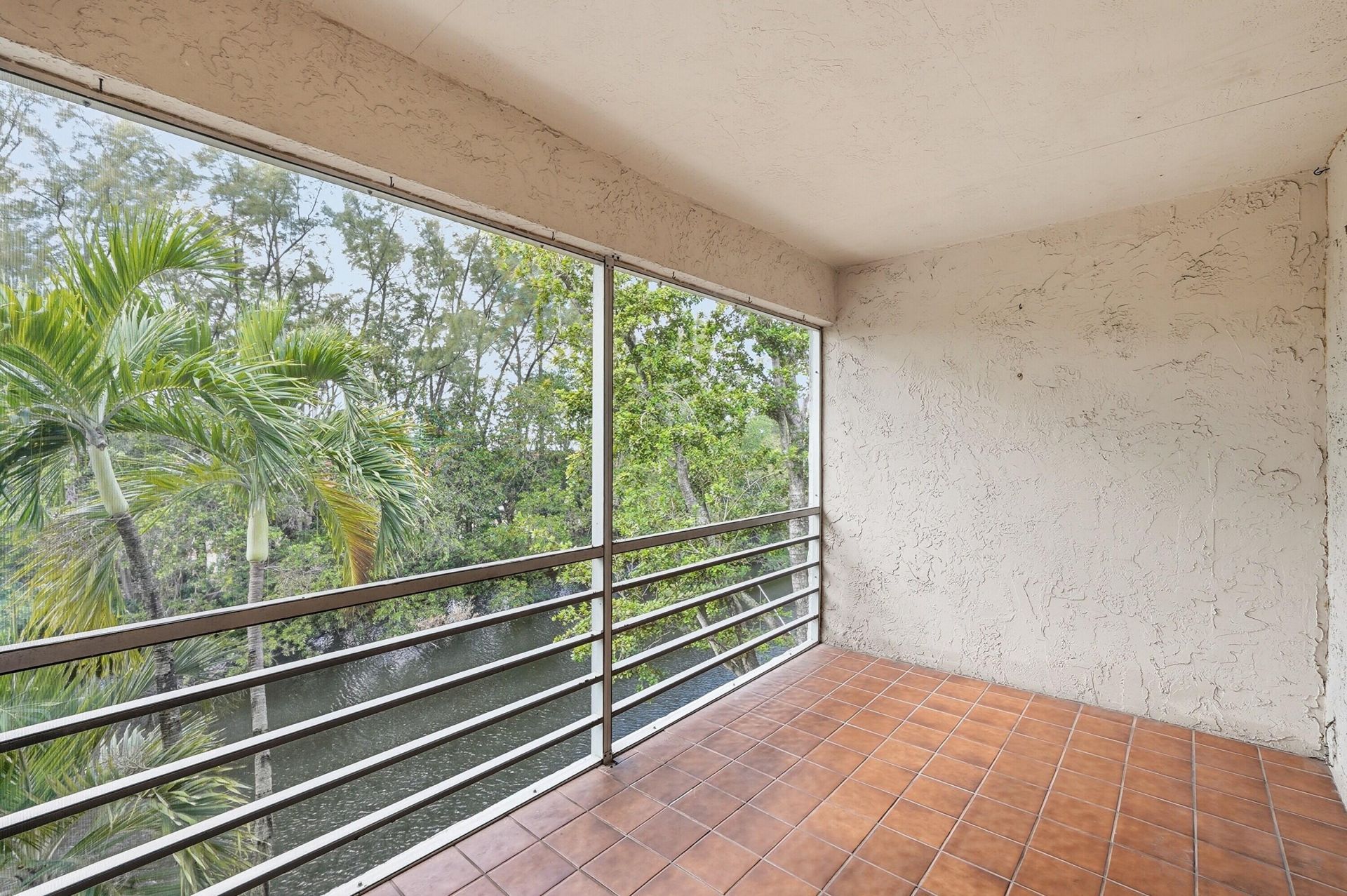 1400 NE 57th Street, Unit 304, Fort Lauderdale, FL 33334 Photo