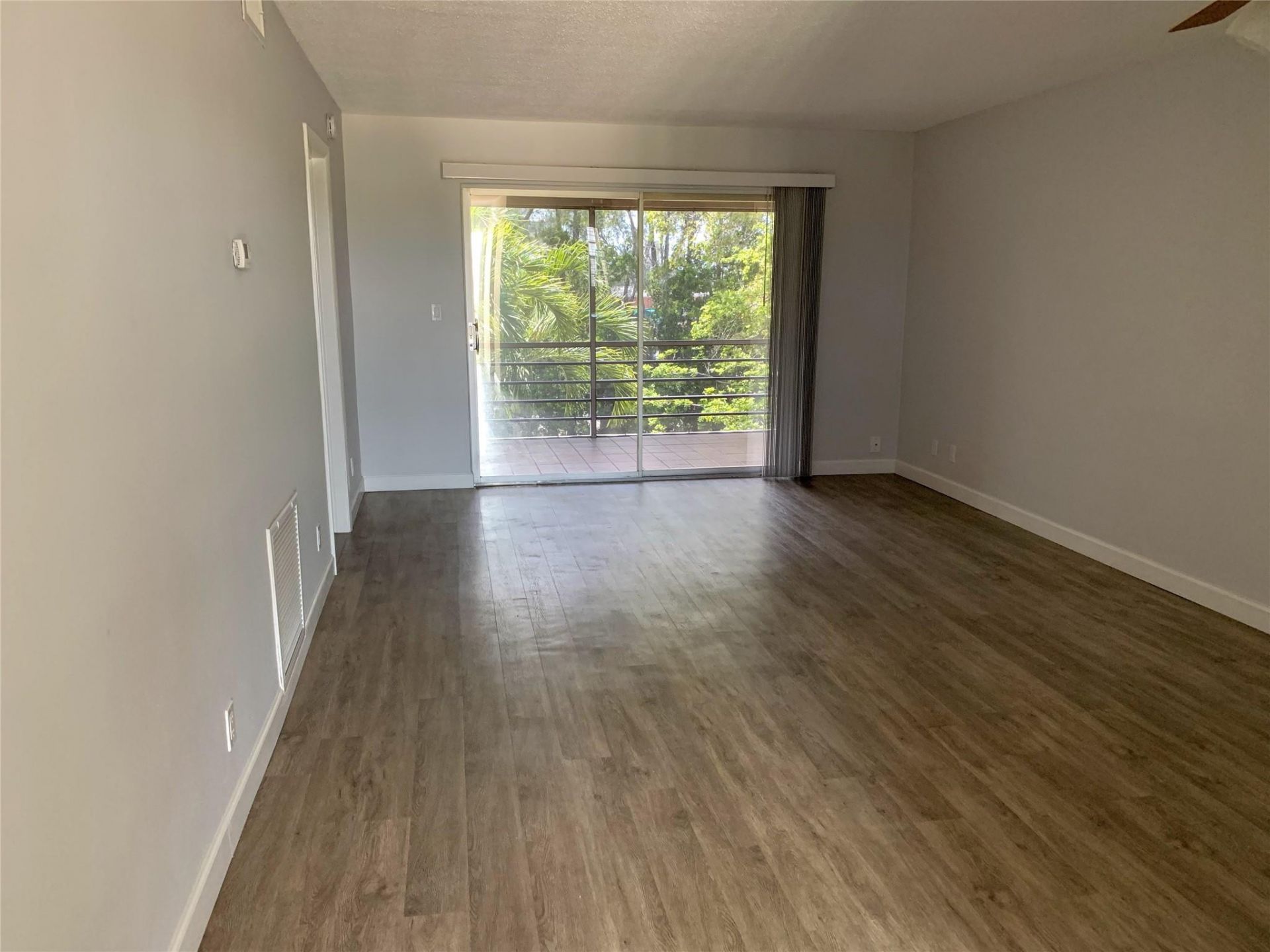 1400 NE 57th Street, Unit 304, Fort Lauderdale, FL 33334 Photo