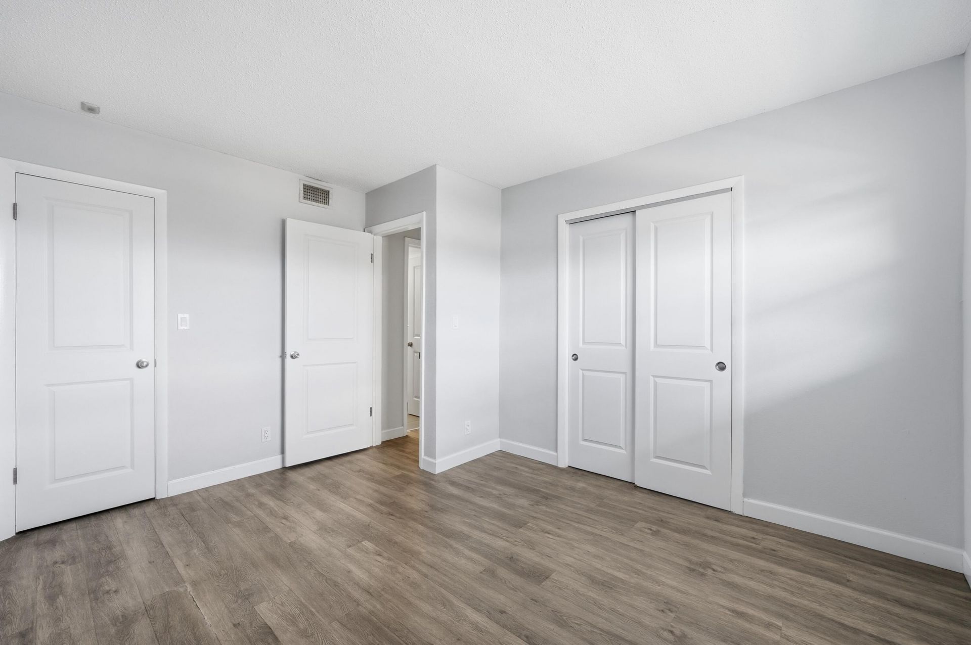 1400 NE 57th Street, Unit 304, Fort Lauderdale, FL 33334 Photo