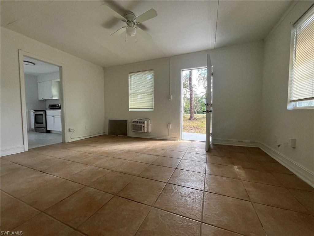 76 Crescent Lake Dr, North Fort Myers, FL 33917 Photo