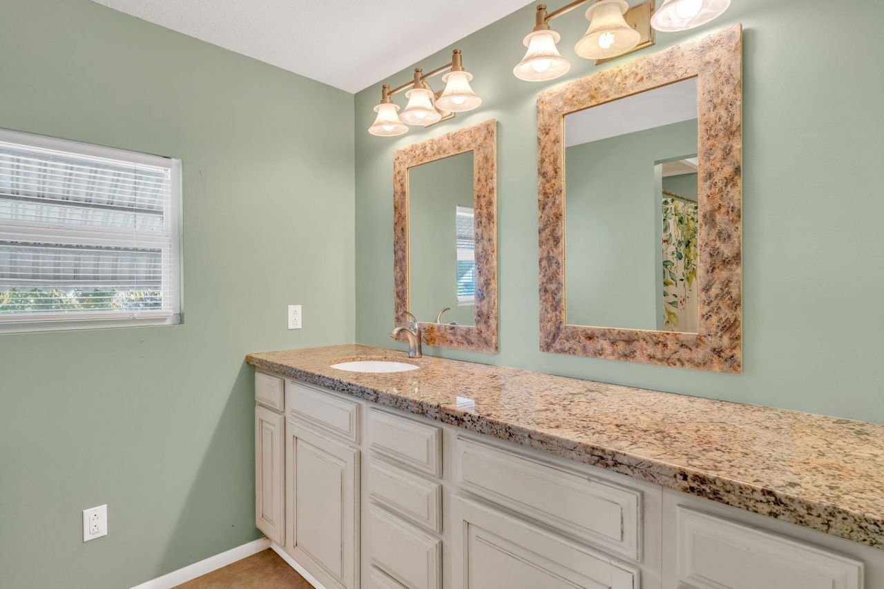 902 S Ruby Drive, Key Largo, FL 33037 Photo