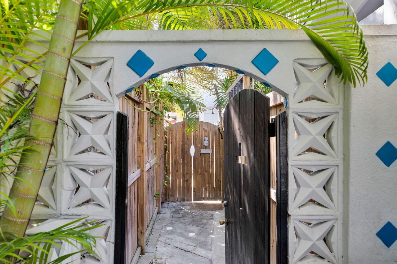 1016 Varela Street, Unit Rear, Key West, FL 33040 Photo