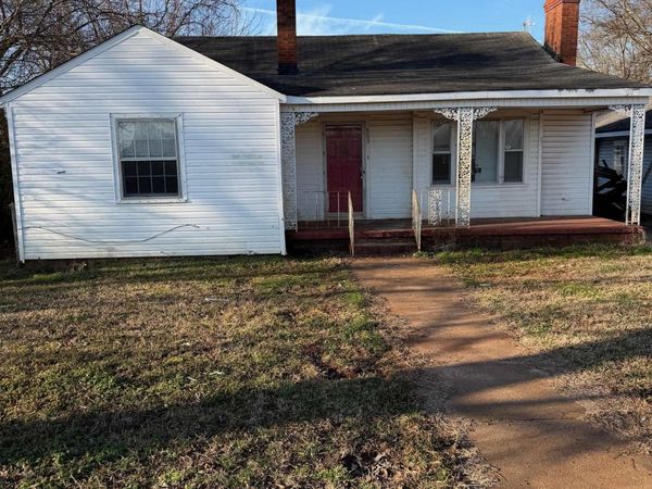 803 20th St, Sheffield, AL