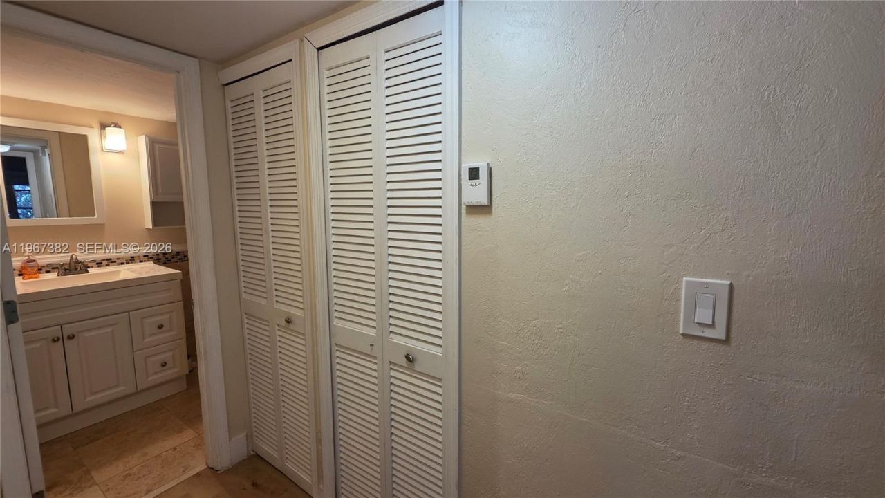 7829 Miller Dr, Unit B104, Miami, FL 33155 Photo