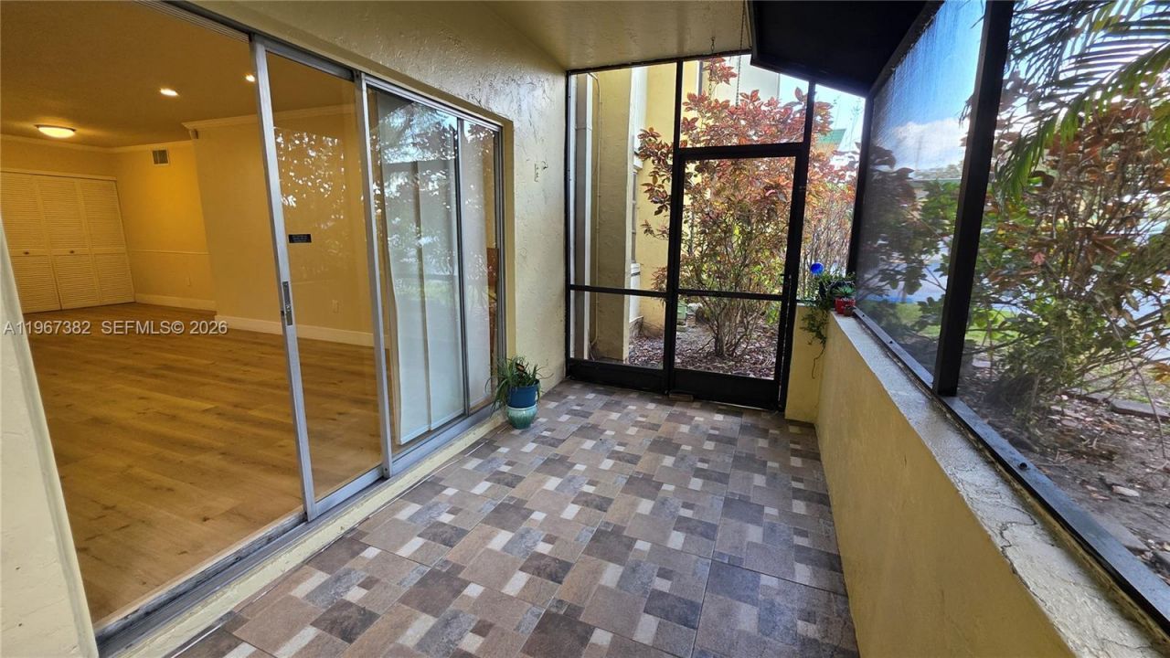 7829 Miller Dr, Unit B104, Miami, FL 33155 Photo