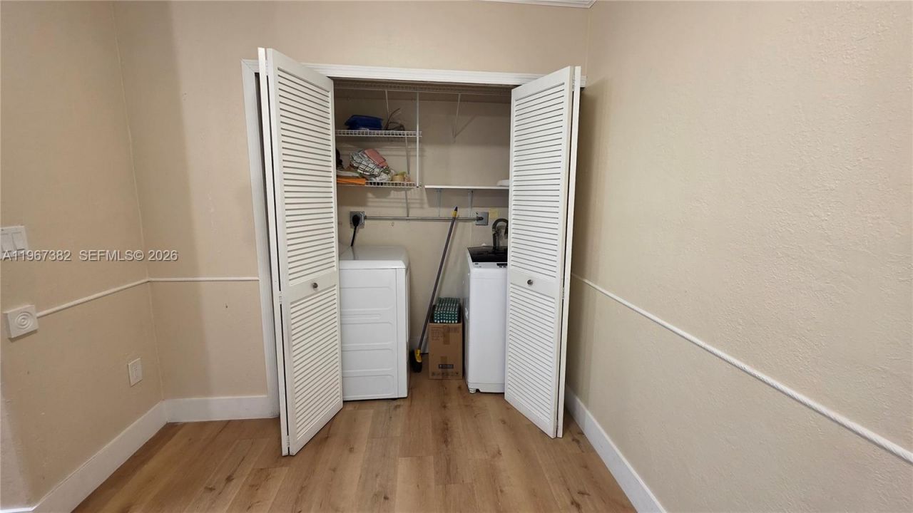 7829 Miller Dr, Unit B104, Miami, FL 33155 Photo