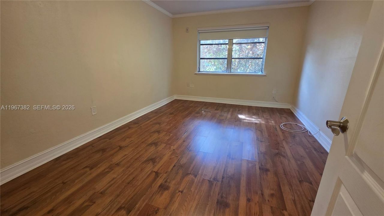 7829 Miller Dr, Unit B104, Miami, FL 33155 Photo