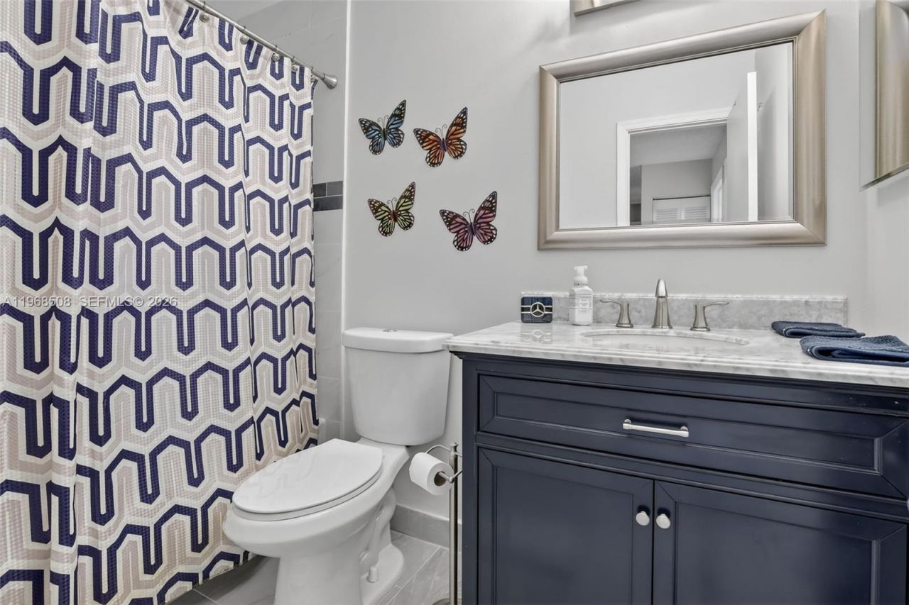 9080 Vineyard Lake Dr, Plantation, FL 33324 Photo