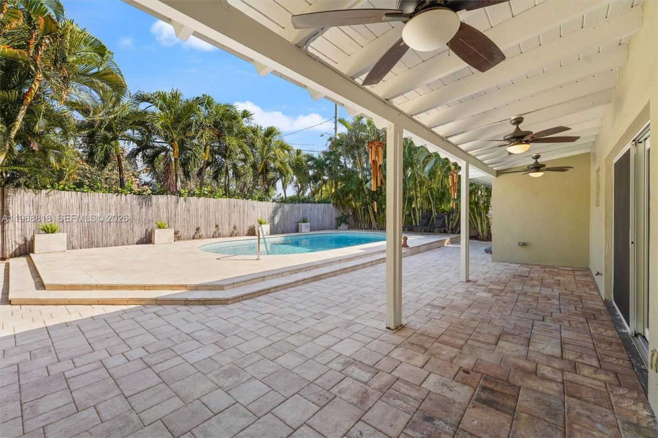 2935 NE 21st Ter, Fort Lauderdale, FL 33306 Photo