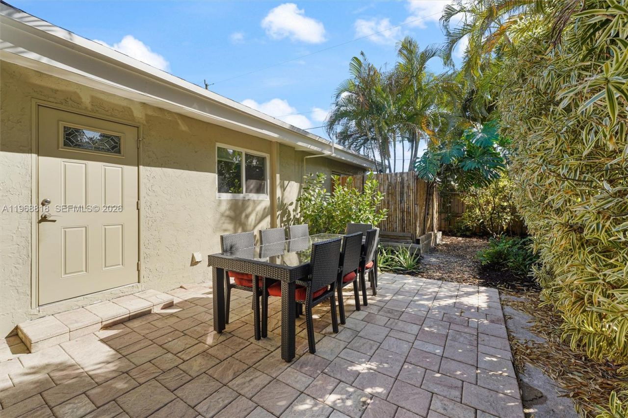 2935 NE 21st Ter, Fort Lauderdale, FL 33306 Photo