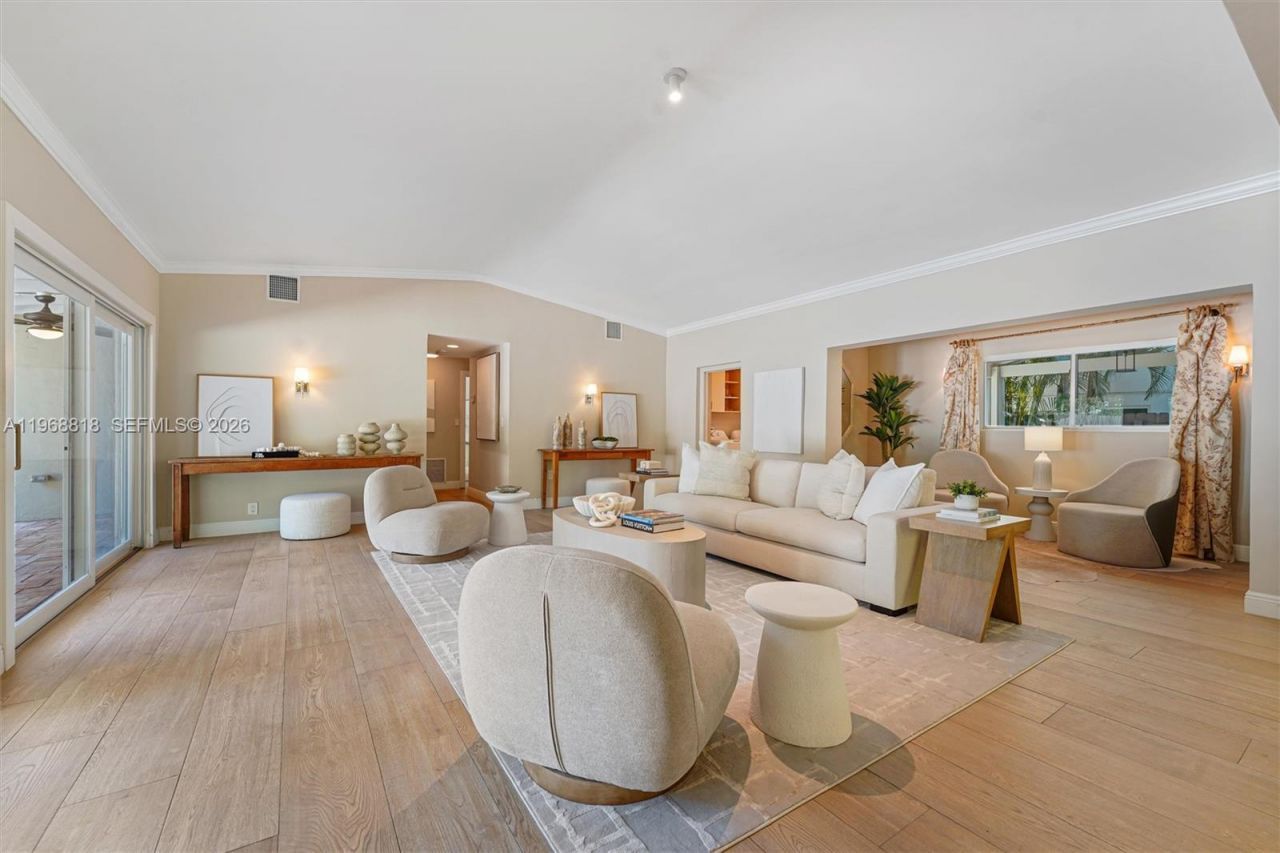 2935 NE 21st Ter, Fort Lauderdale, FL 33306 Photo