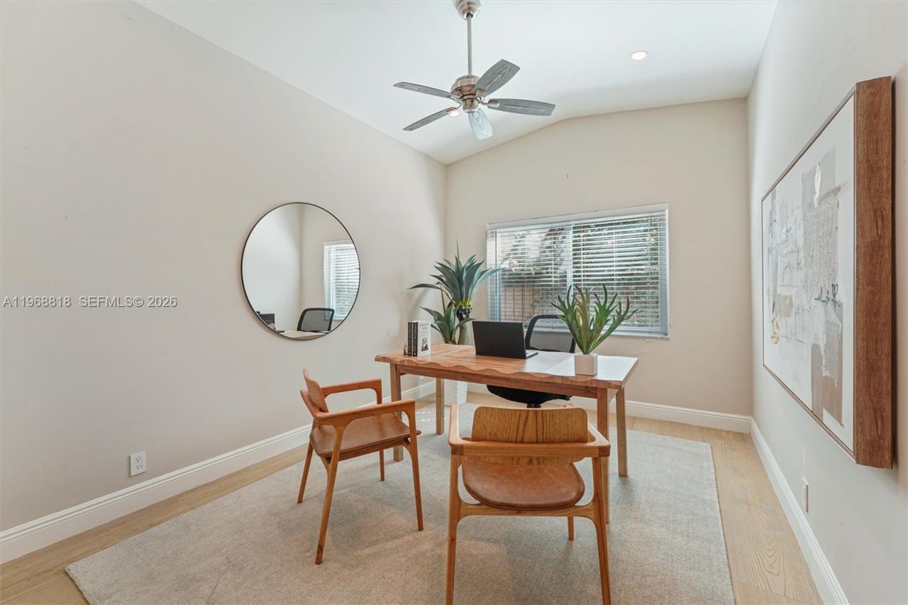 2935 NE 21st Ter, Fort Lauderdale, FL 33306 Photo