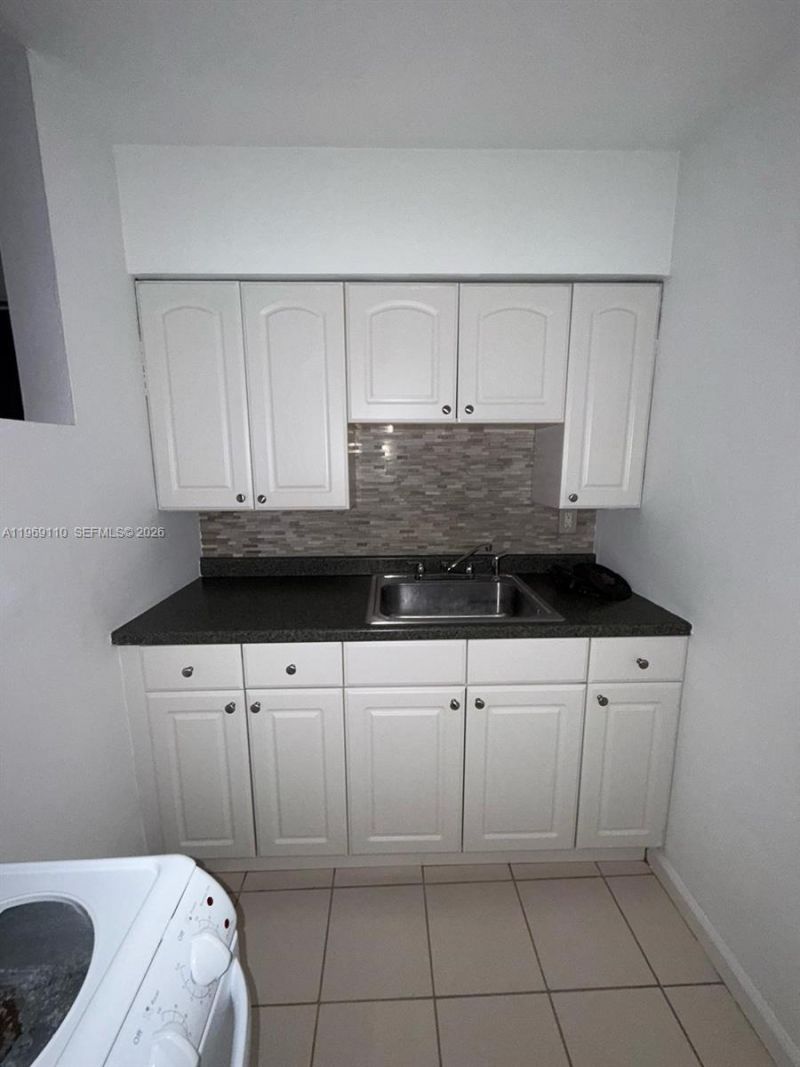 1240 NE 12th Ave , Unit 1, Fort Lauderdale, FL 33304 Photo